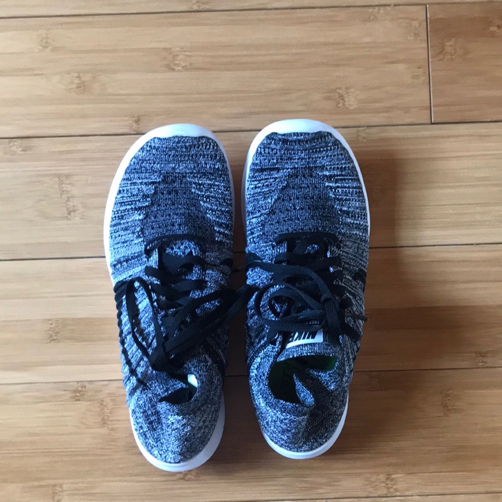 Nike Free Run Flyknit Running Shoes